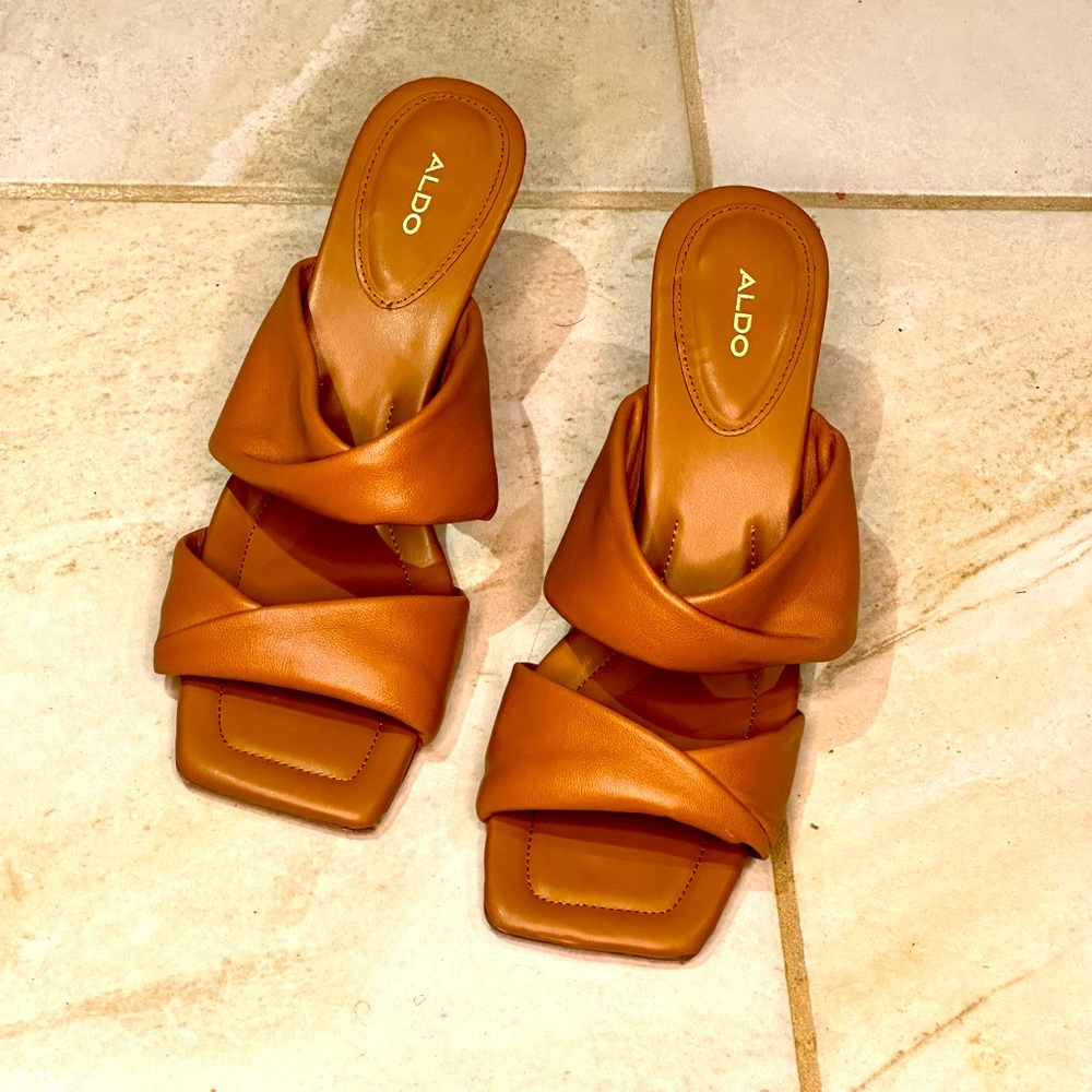 Strappy mules